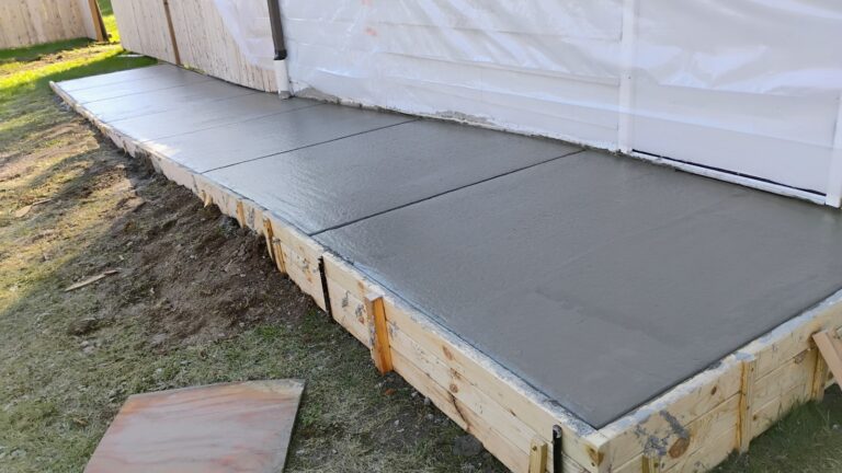 Concrete ramp